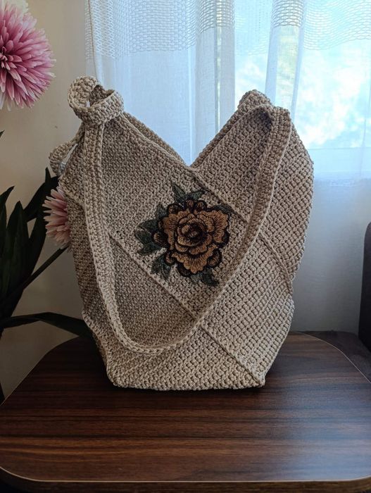 Ръчно плетена чанта