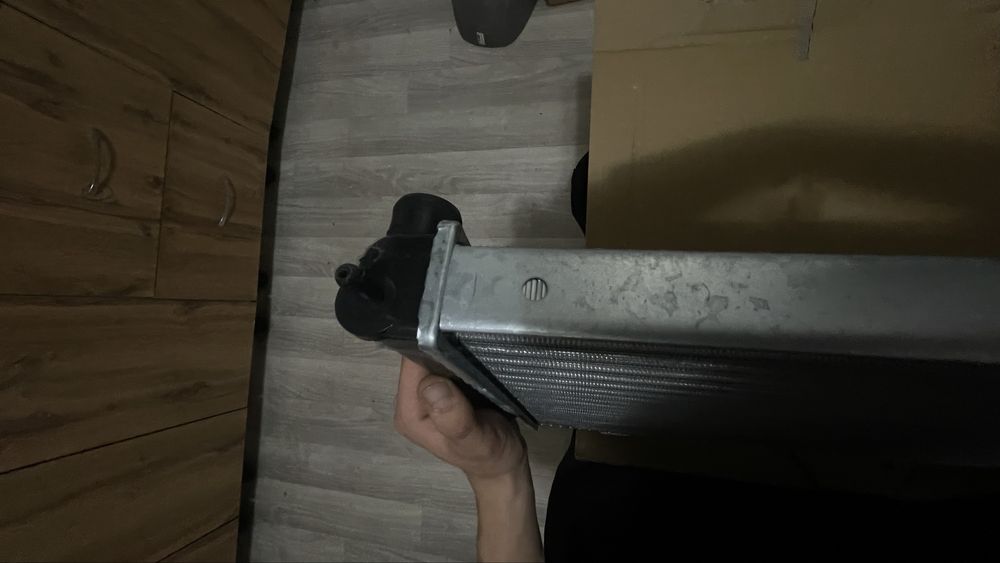 Радиатор от приоры