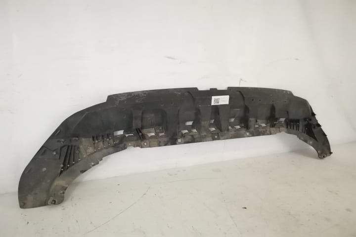 Scut Bara Fata Deflector Pietre Original In Stare Buna Audi Q8 1 2018