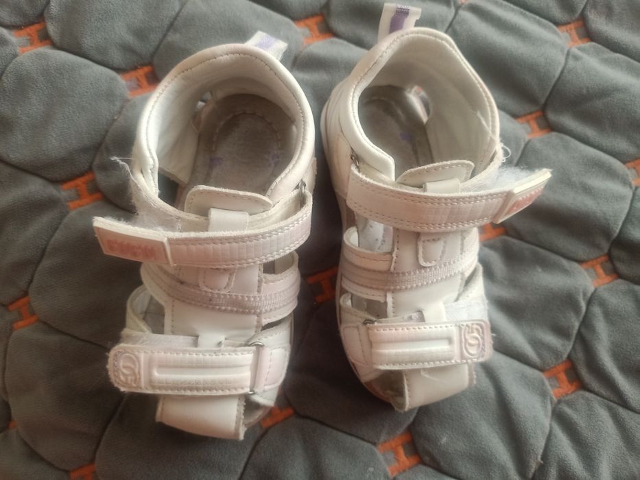 Сандалии девочки