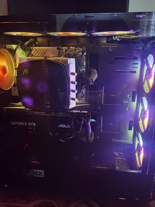 Super pret de sărbători! PC Gaming, Promoția expira pe 31. Asus X570