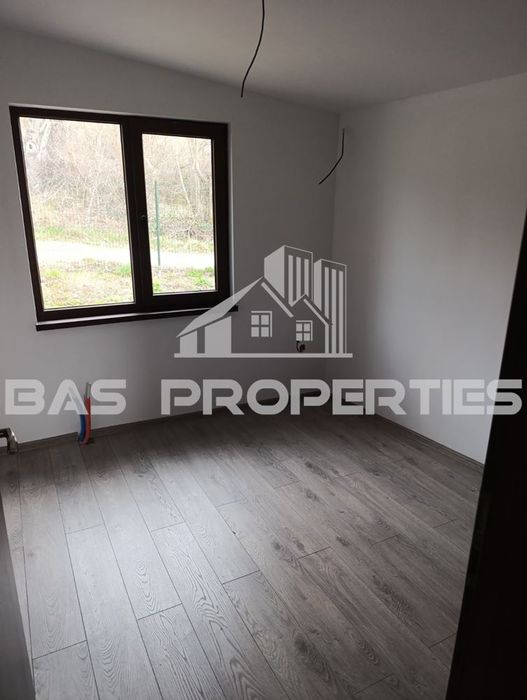 Продава се Къща в с. Храбърско, Област София-област - 103 кв.м за 990 €/кв.м - Снимка #7