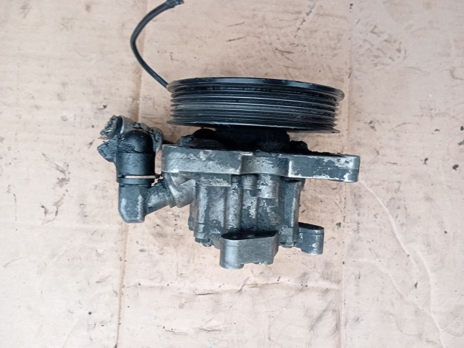 ГУР Mercedes 112-113