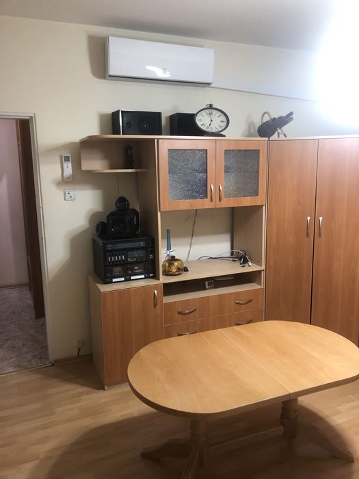 Холна секция на модули с гардероб ъглов и двулицева страна.