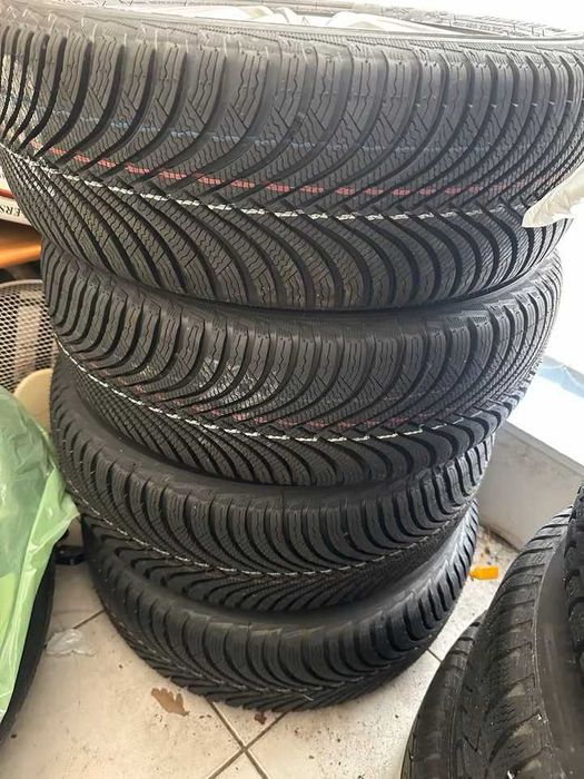 Roti NOI R17 PASSAT B8,Audi Q2,A3,A4,Golf,Troc,Octavia 215 55r17 IARNA