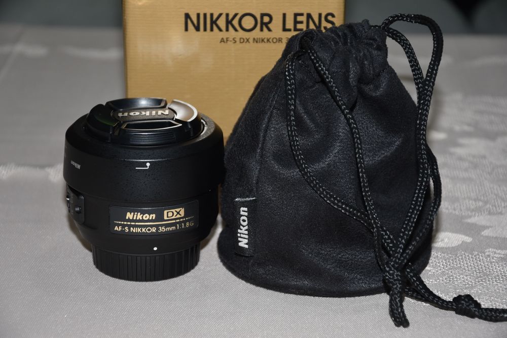 AF-S  NIKON 35mm F/1.8G DX