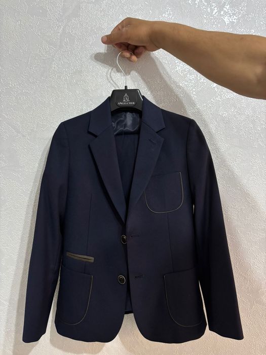 Продам школьный брючный костюм  на мальчика  в отличном состоянии