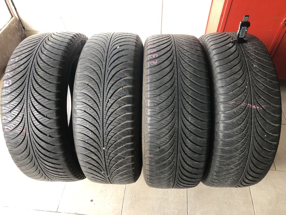 Всесезонни гуми 235/60/18 Good Year vector 4seasons 4бр Suv