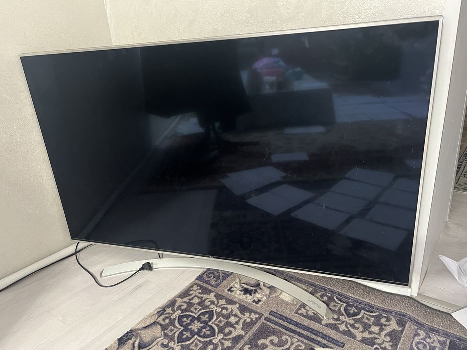 Продам телевизор LG