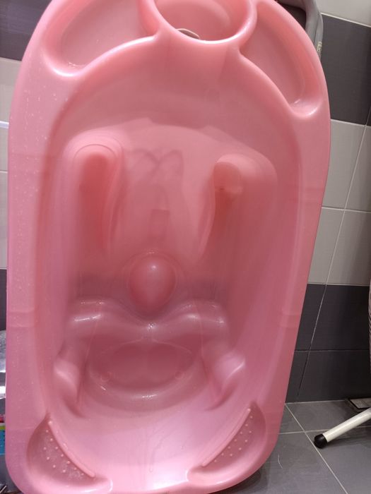 Бебешко корито за къпане