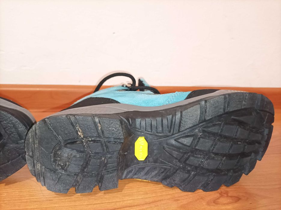 Дамски туристически обувки, ALPINA