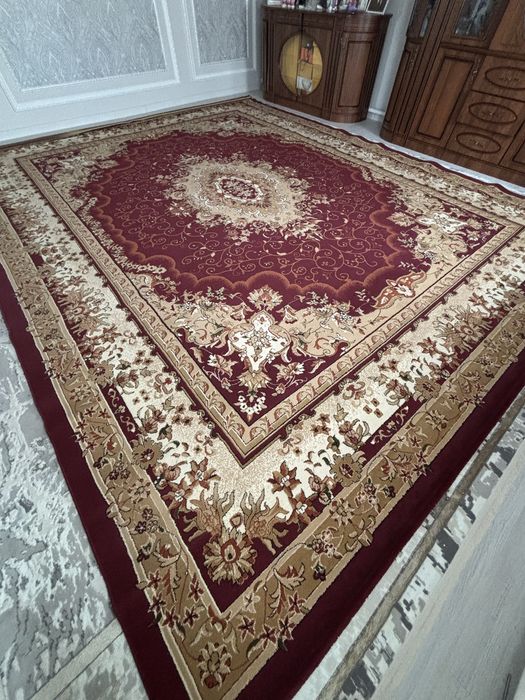 Продаётся качественный ковёр
