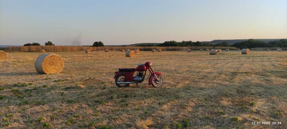 Предлагам цялостна и частична реставрация на ретро мотори