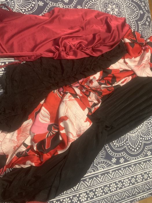 Лот дамски официални рокли