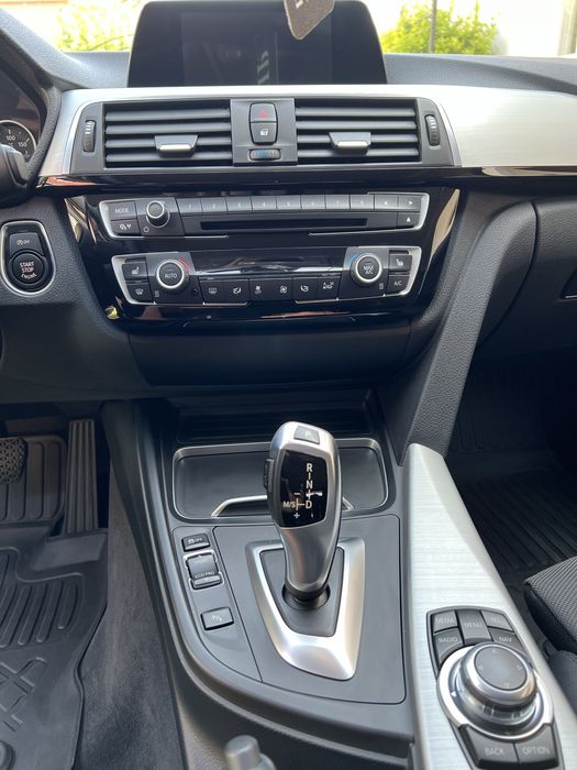 Bmw seria 3 320d Xdrive LCI