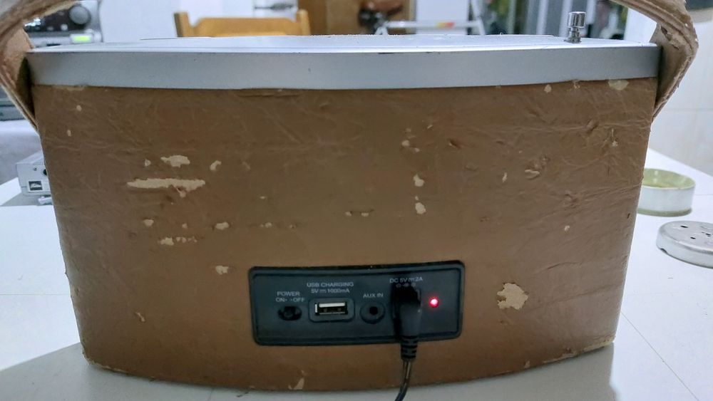 radiotranzistor Lenco