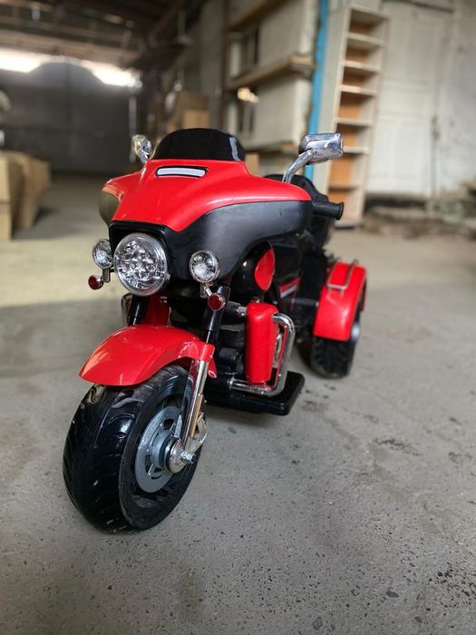 мотоцикл красный