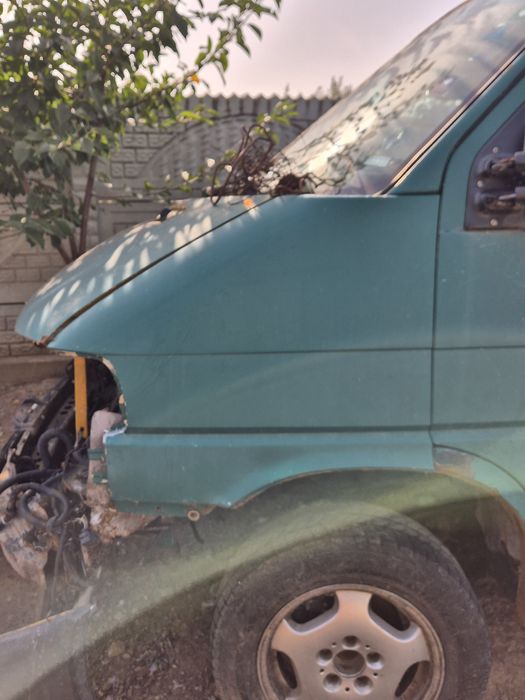 Usi , aripi , capota vw t4