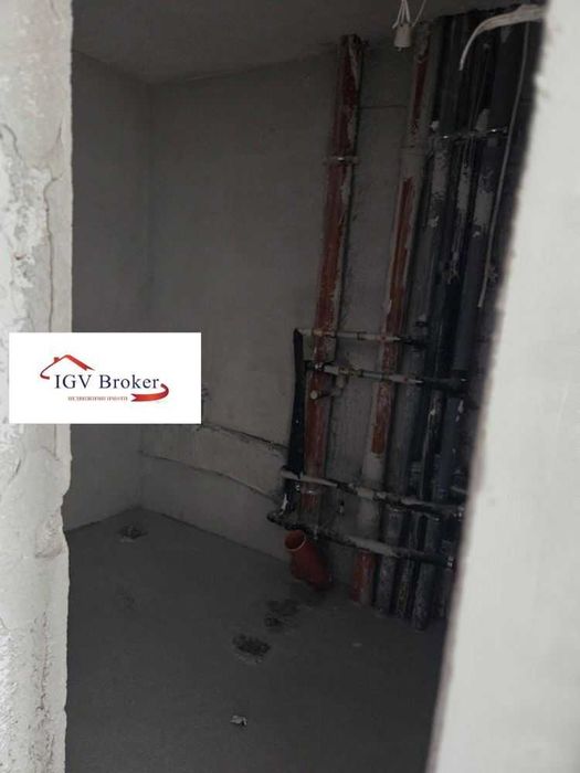 Продава се Тристаен апартамент в София, Надежда 2 - 104 кв.м за 2145 €/кв.м - Снимка #5