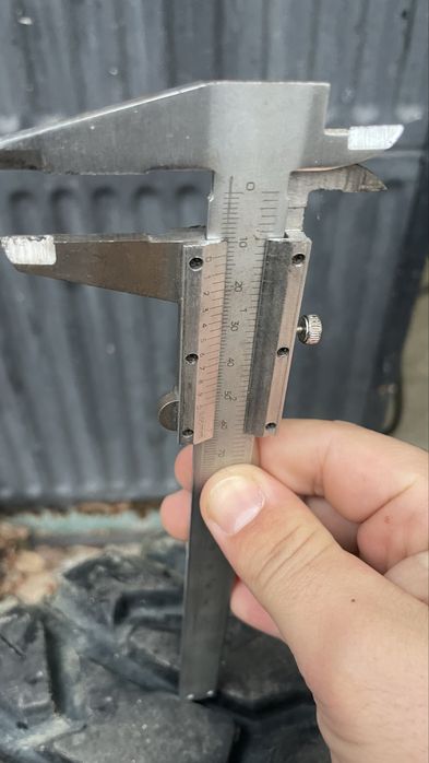 Гуми 33х12.5 r15