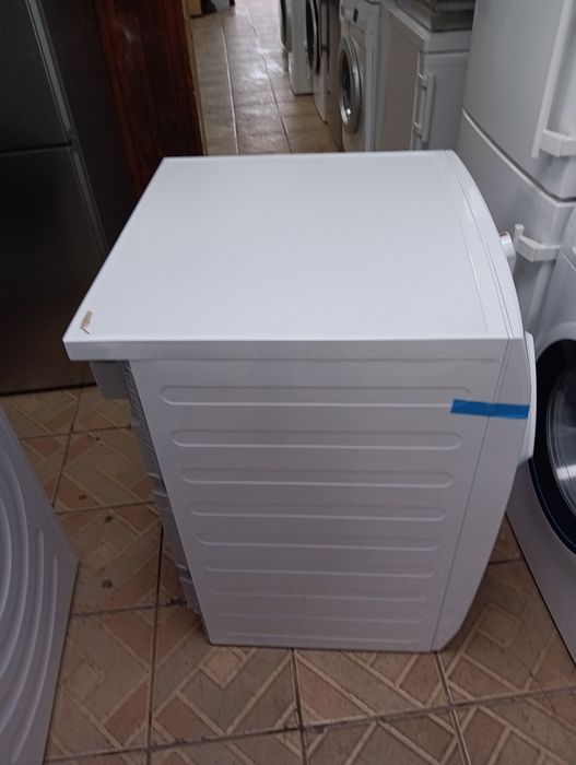 Чисто нова сушилня с термопомпа АЕГ Aeg Series 8000 A+++ 8кг ГАРАНЦИЯ