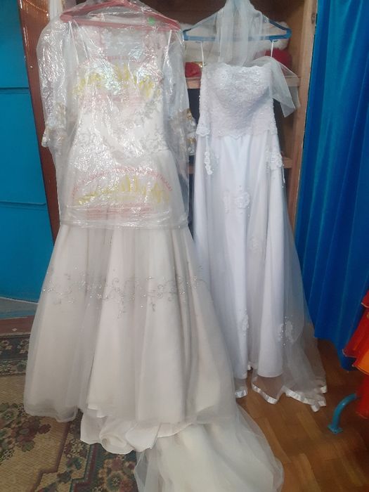 Женскии бальныи платья