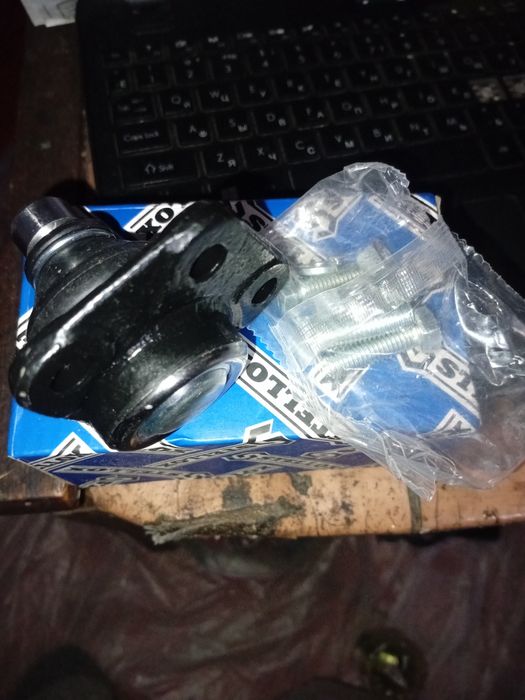 Запчасти ,автозапчасти.