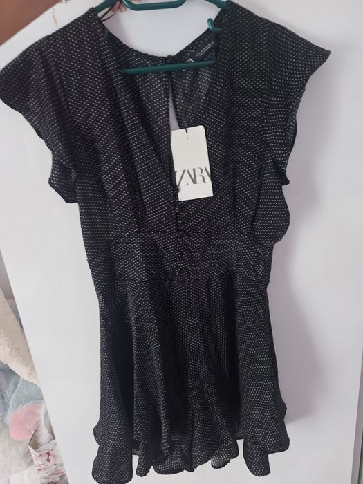 Vând rochii de ocazie