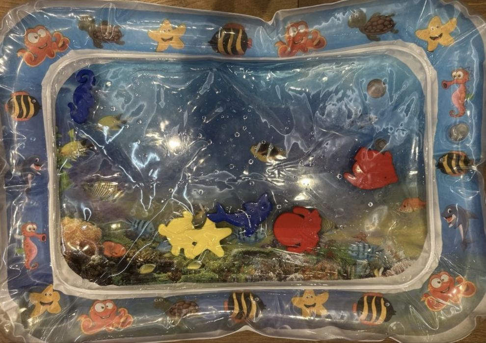 Лот от водно бебешко килимче и бебешка гимнастика