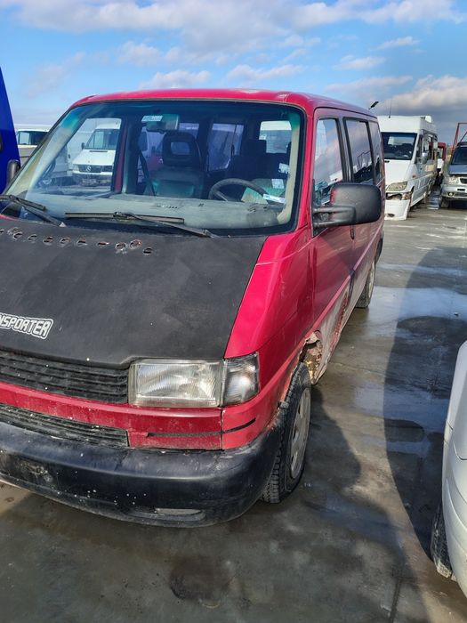 Фолксваген Транспорт Т4 / Volkswagen Transporter T4 2.5 TDI НА ЧАСTИ