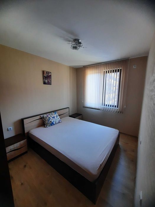 Дава се под наем Тристаен апартамент в Пловдив, Южен - 70 кв.м за 459 € - Снимка #2