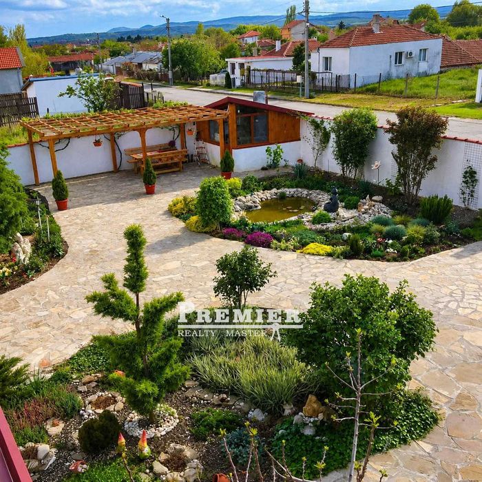 Продава се Къща в с. Оризаре, Област Бургас - 242 кв.м за 369 €/кв.м - Снимка #1