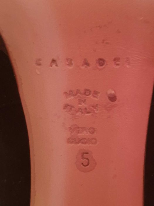 Черни, високи, велурени ботуши Casadei