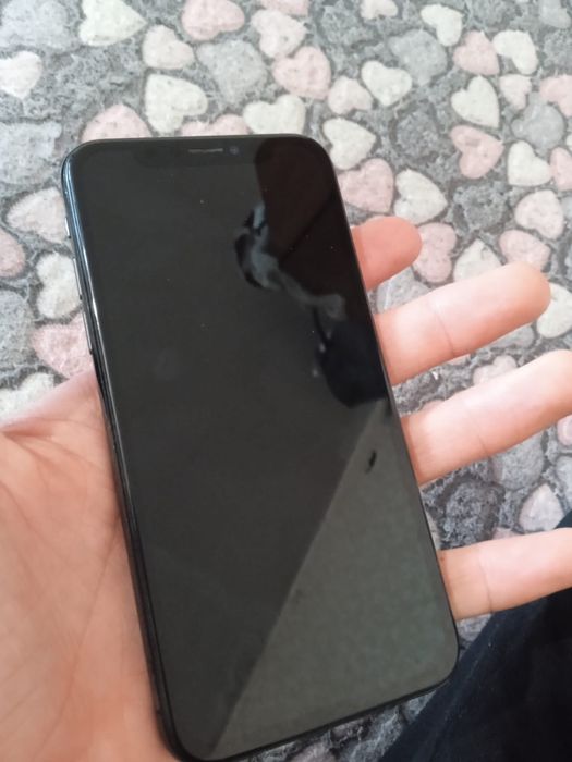 Обменяю айфон x