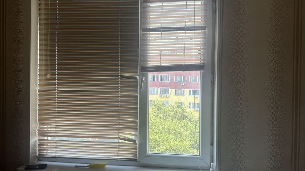 Пластик терезелер