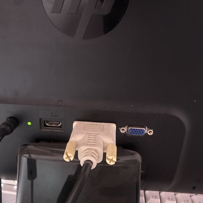 Продам 2 монитора