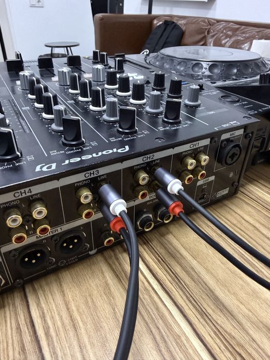 ПРОДАЮ Dj комплект pioneer