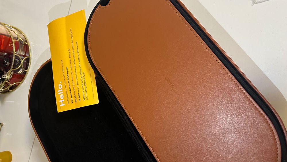 Продам Dyson в хорошем состояний