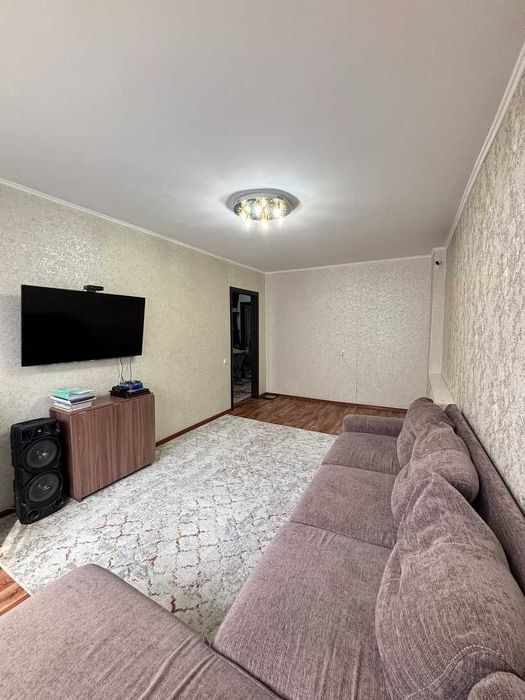 Продам 3к квартиру в 20 мкрн