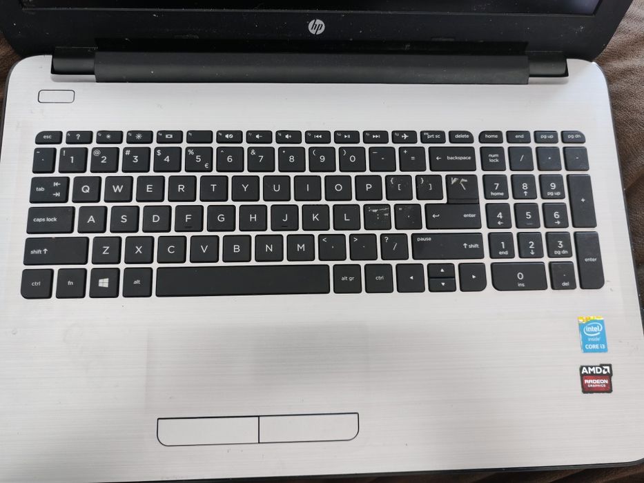 Laptop HP bine întreținut