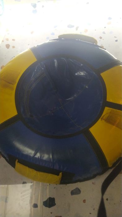 Продам тюбинг для катания