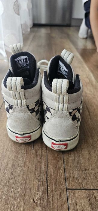 Vans din Austria marimea 35