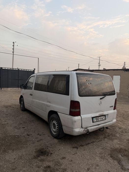 Mercedes Vito 2.3 дизель