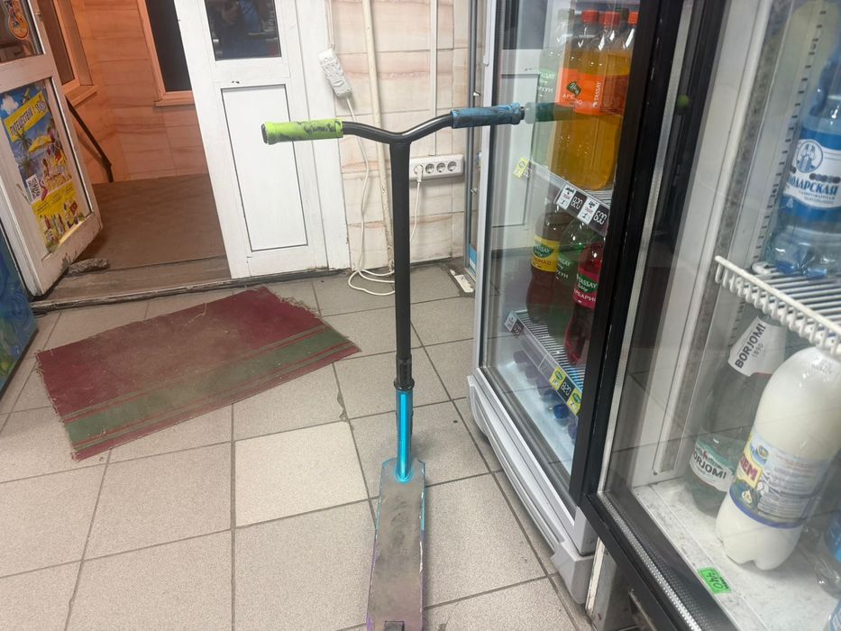 Продам трюковой самокат