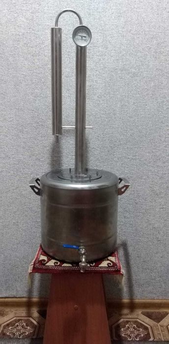 Аппарат колонного типа.