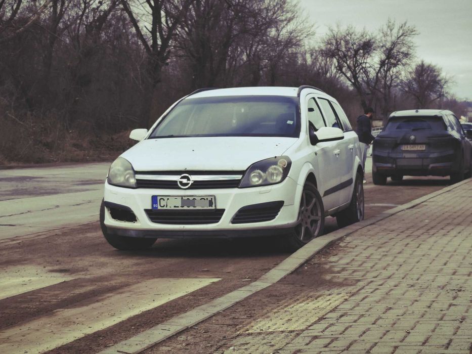 Опел астра комби