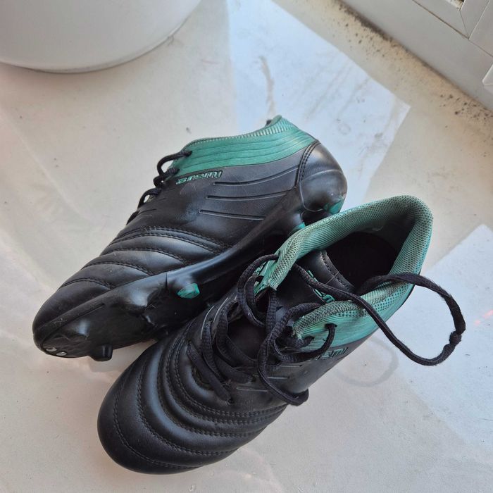 Бутсы для маленького футболиста