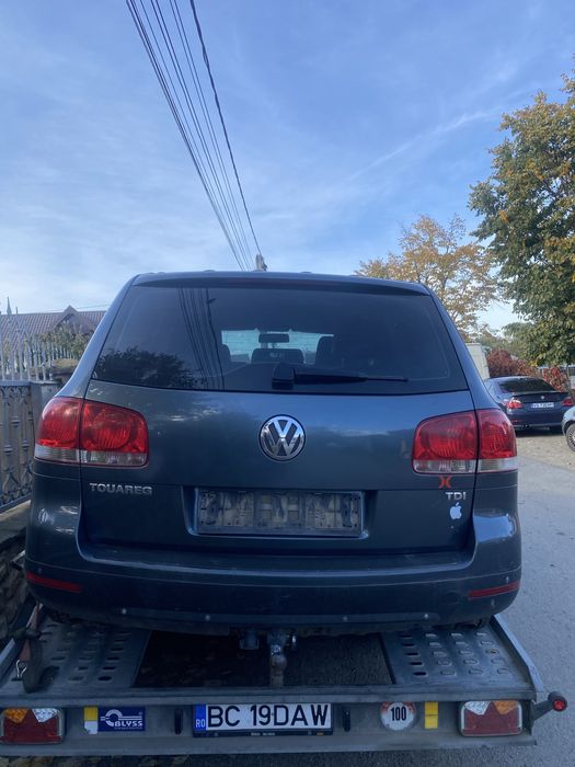 Piese Volkswagen Vw Touareg 2.5 TDI BAC Manual pe arcuri motor cutie