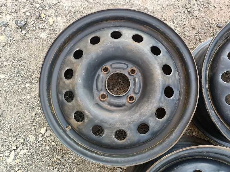 Продам оригинальные металлические диски на Ford