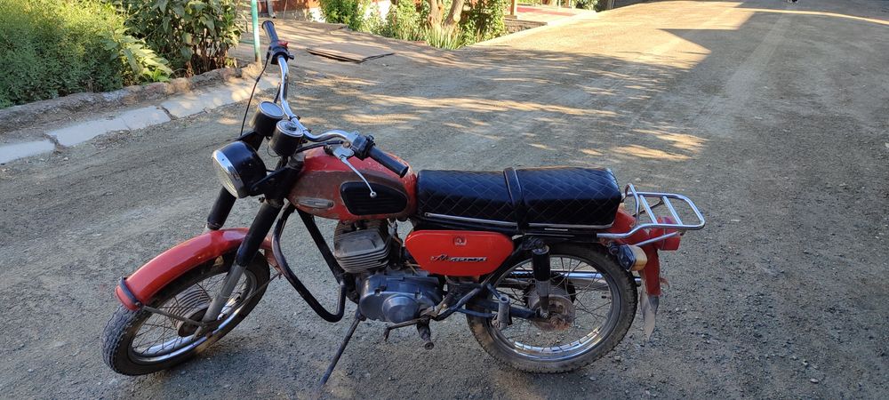 Минск ранги қизил холати зўр